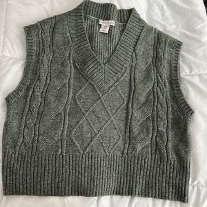 Cropped sweater vest